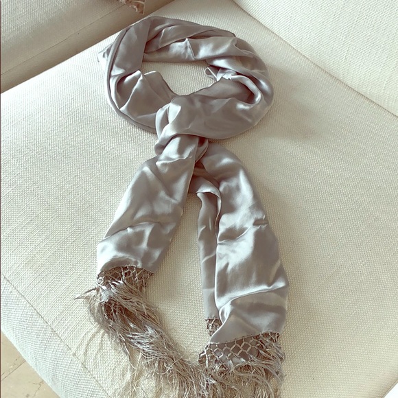 burberry scarf holt renfrew